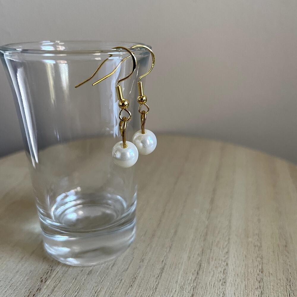 True Beaded Earrings NWT handmade metallic delicate lightweight vintage statemen